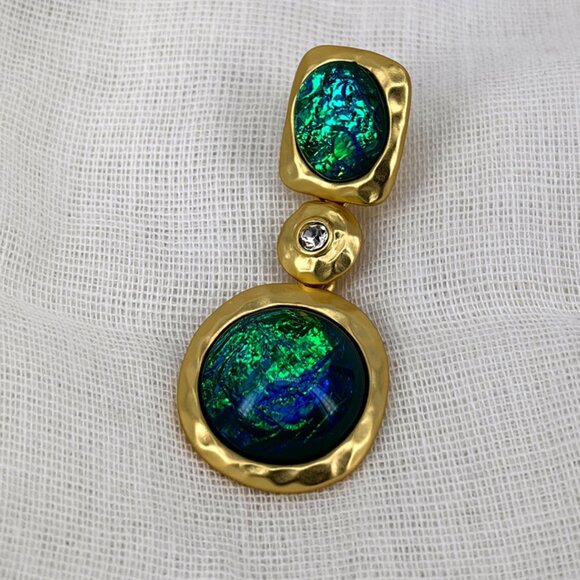 Statement Retro Emerald Green Lava Stone Dangle Earrings (Light Luxury) - Picture 2 of 7